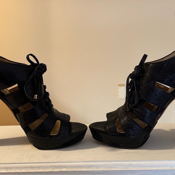 COACH - Picture 3 of 7